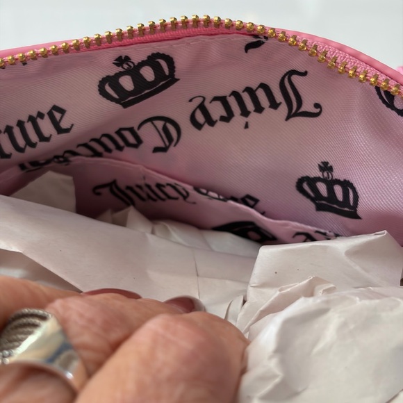 Juicy Couture Pink and Green Quilted Crossover Bag. NWT - Picture 9 of 14